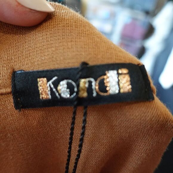 Suzie Kondi Three Button Blazer Camel Size XS NWT - Picture 11 of 13